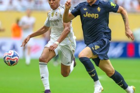 九游体育官网-包含姆巴佩在尤文图斯比赛中战术调整，逆转引发热议！的词条-九游体育官网